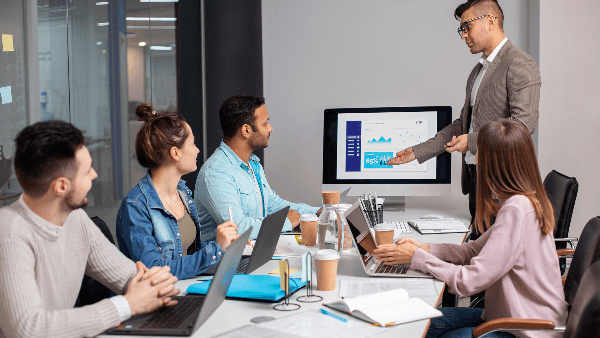 Group of employees in the meeting
